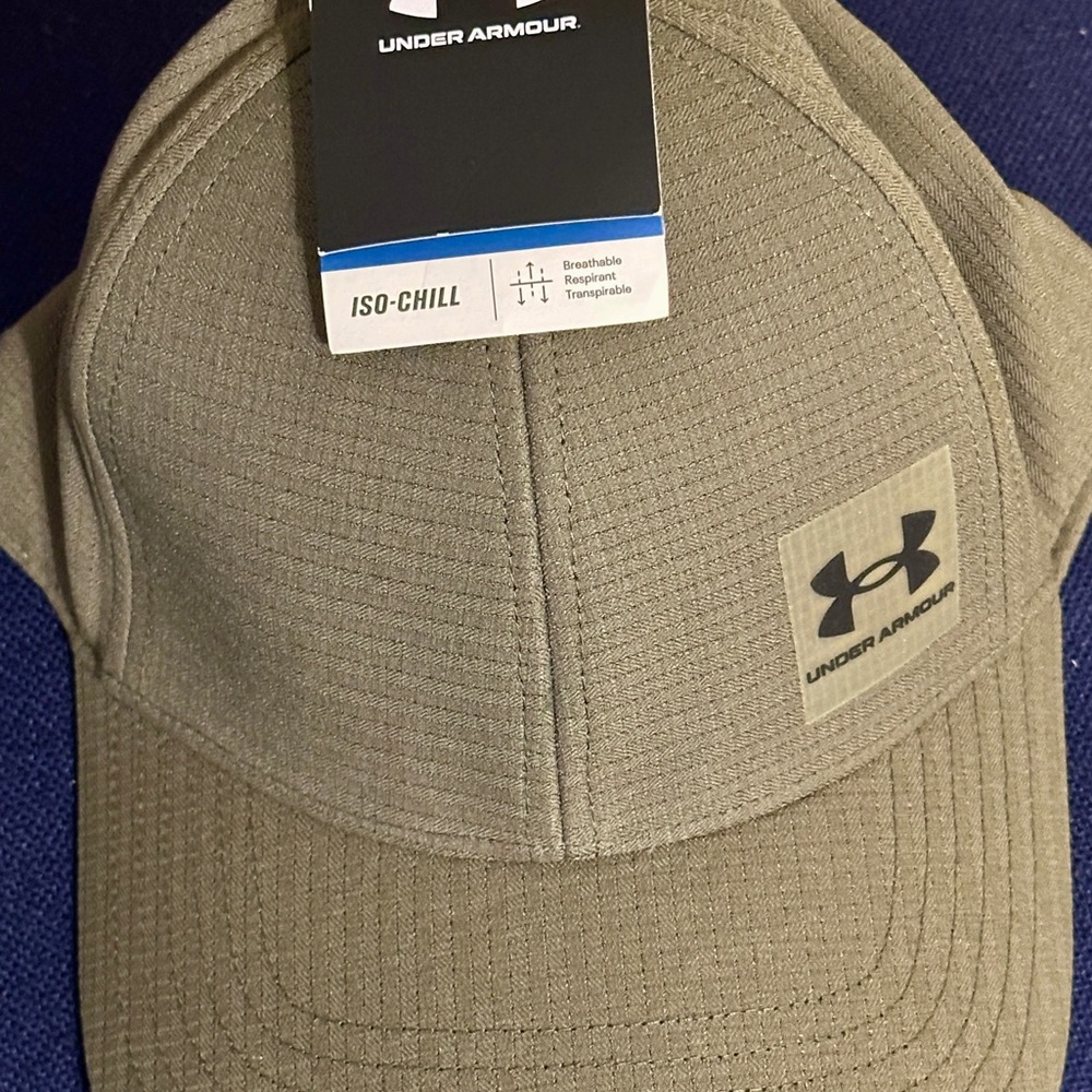 NEW! Under Armour baseball hat marine green / black logo fitted style iso-chill - Picture 8 of 13